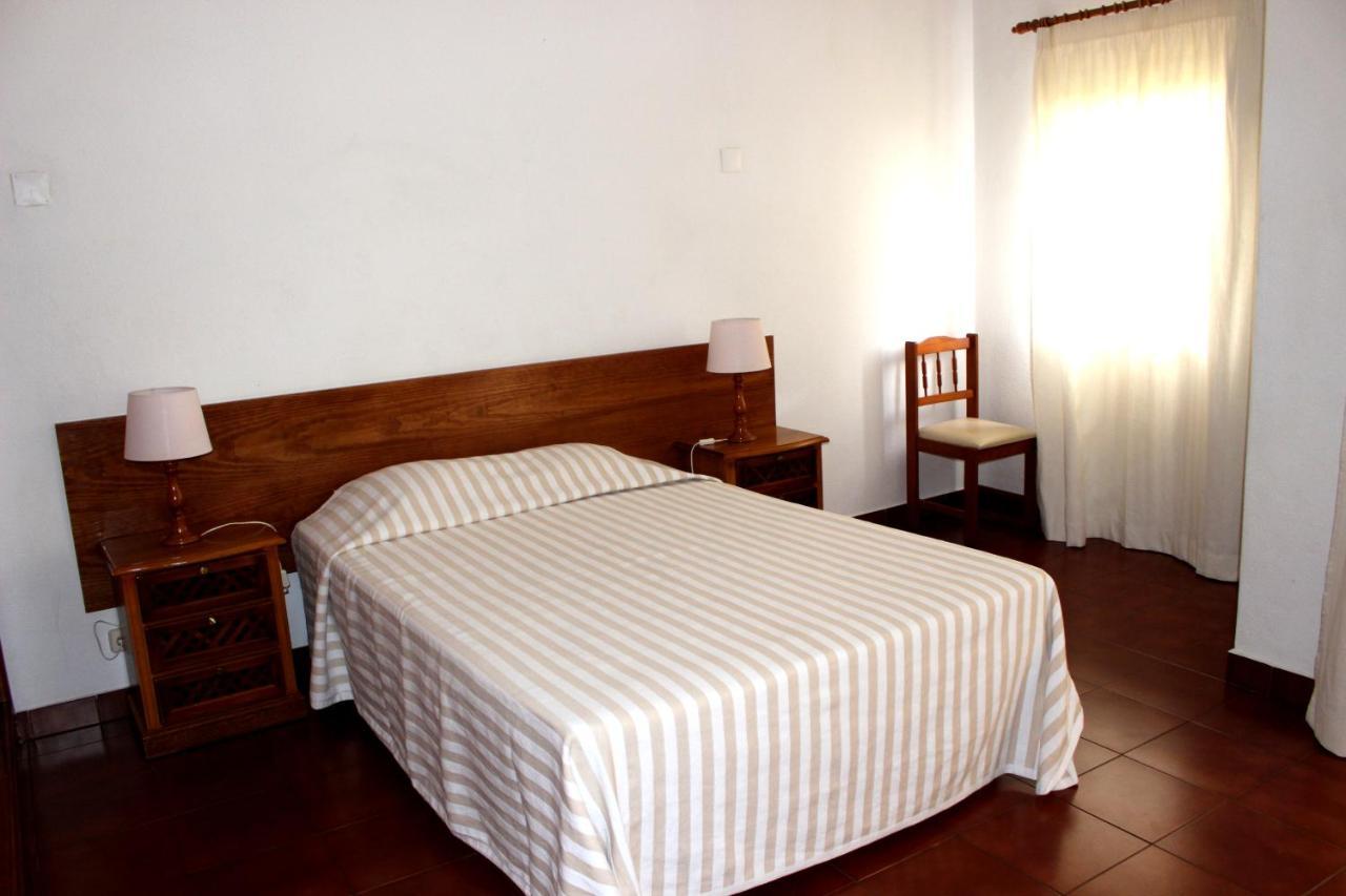 Clube Alvorférias Esterno foto